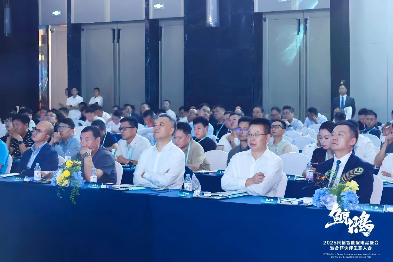 1759021108845353.jpg 7837b50f-39f1-44c8-91cf-a8a570733991.jpg